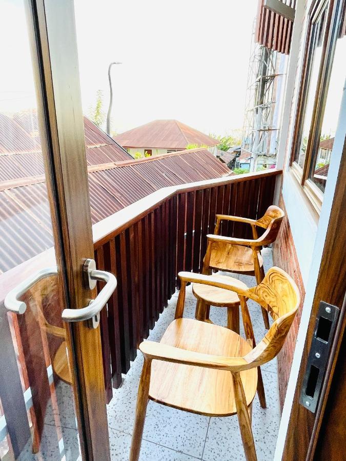 Puu Pau Hotel & Coffee Shop Labuan Bajo Exterior foto
