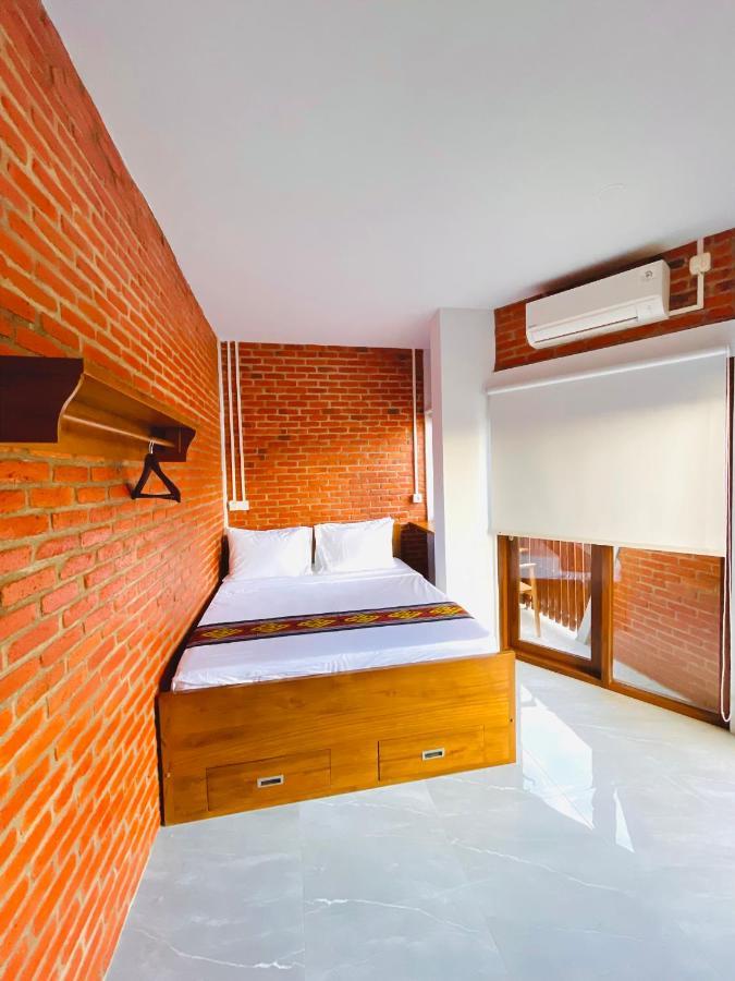 Puu Pau Hotel & Coffee Shop Labuan Bajo Exterior foto