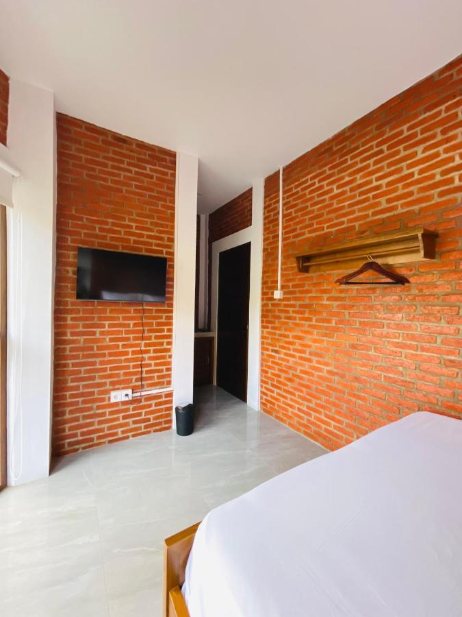 Puu Pau Hotel & Coffee Shop Labuan Bajo Exterior foto
