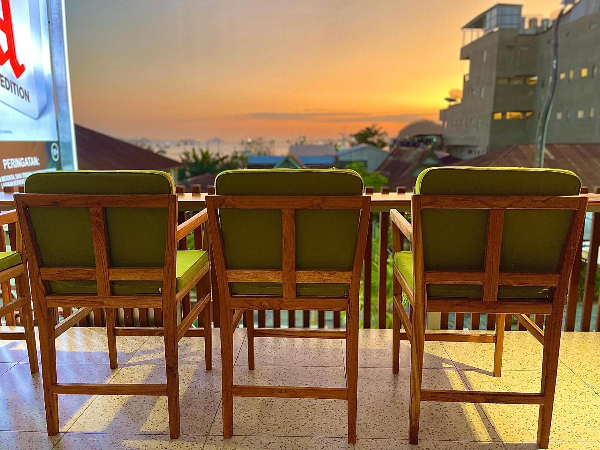 Puu Pau Hotel & Coffee Shop Labuan Bajo Exterior foto